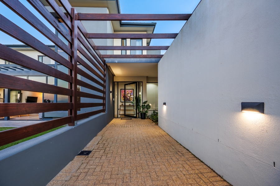5 Bedroom Property for Sale in Clara Anna Fontein Western Cape